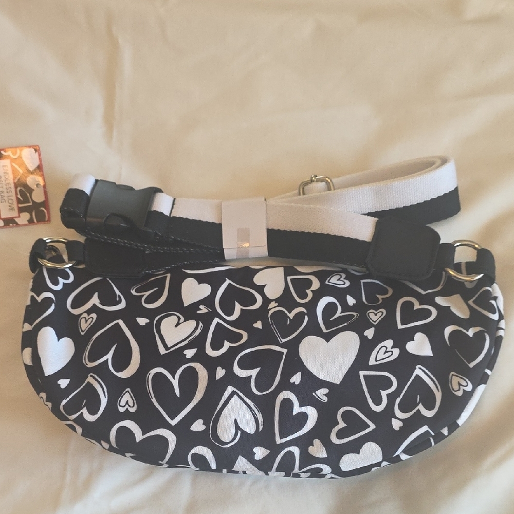Brighton Heart Print Belt Bag with Red Trim NWT - Picture 4 of 4